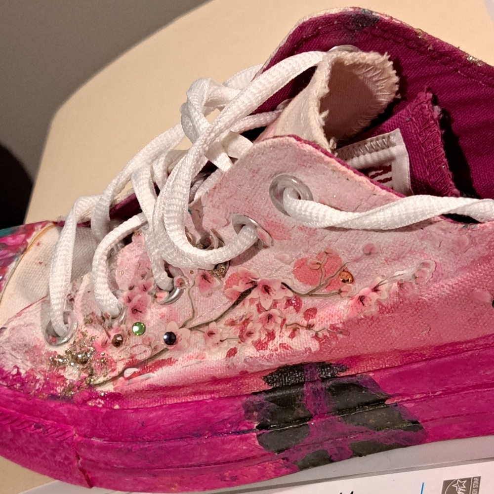 Converse All Star upcycled sneakers. - Picture 10 of 16